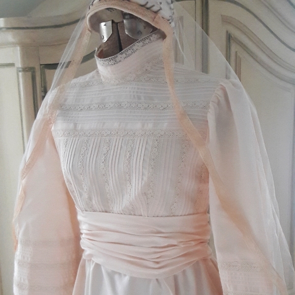 edwardian style wedding dresses